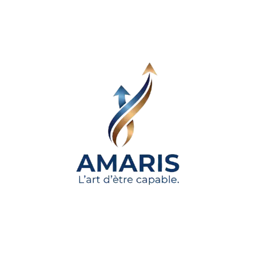 Logo de l'agence marketing Amaris avec deux flèches montantes bleue et dorée et le slogan "L'art d'être capable''